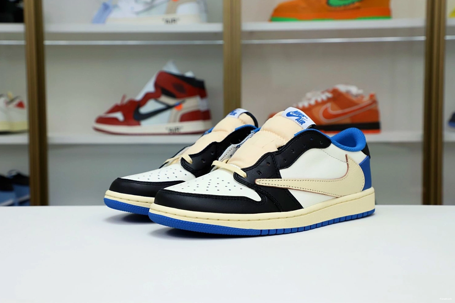 SCOTT X AIR DESIGN 1 FRAGMENT LOW JORDAN TRAVIS X 1125